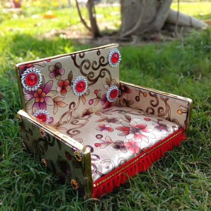 Floral Golden Laddu Gopal Singhasan 2