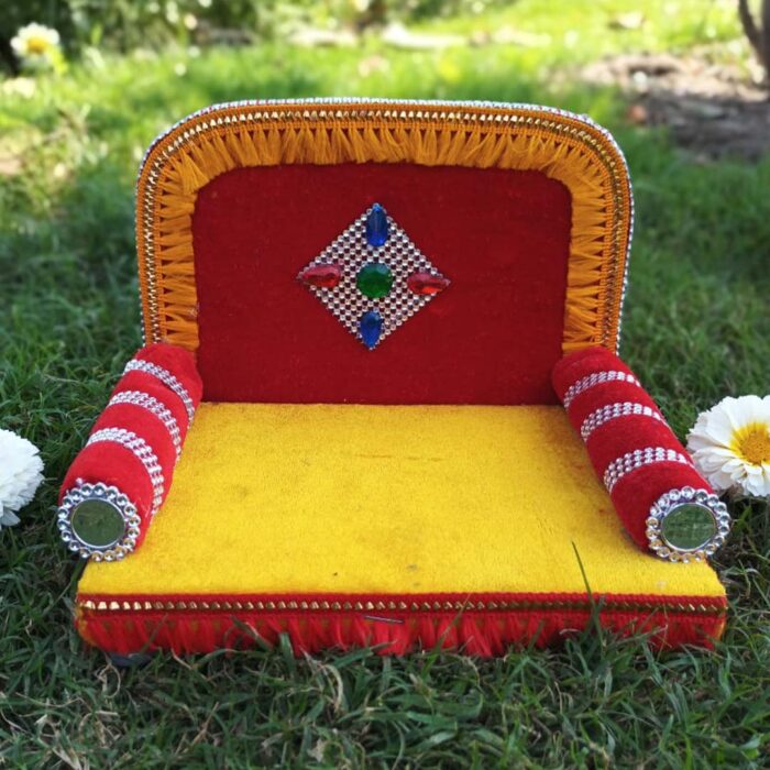 Red Yellow Laddu Gopal Singhasan