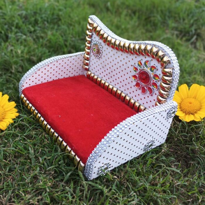 White Red Laddu Gopal Singhasan 2